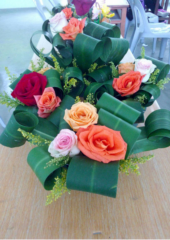 Flower arrangement using roses